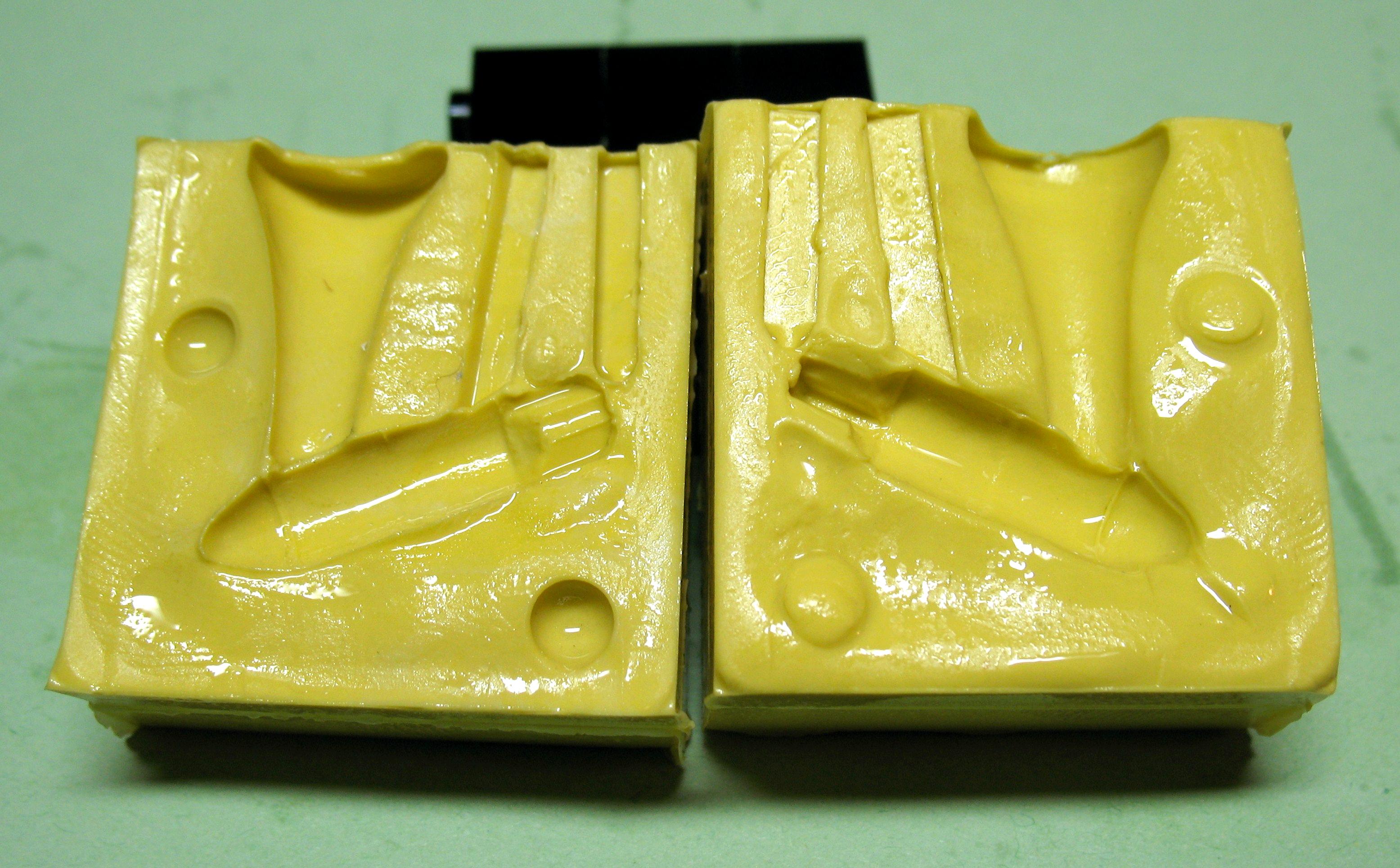 Alumilite, Casting, Mold, Resin A two piece mold Gallery DakkaDakka